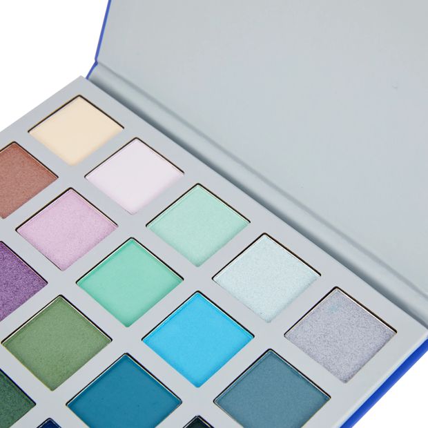 20 Shades Eyeshadow Palette, Blue Aura - OXX Cosmetics