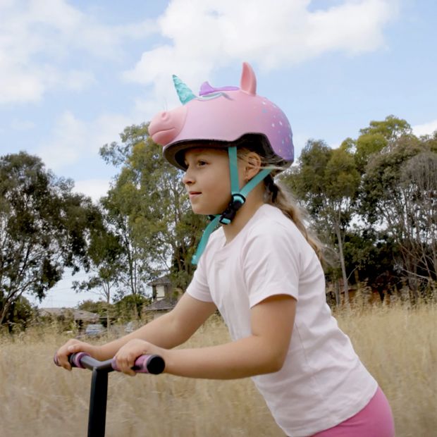 Unicorn Light Up 3D Helmet