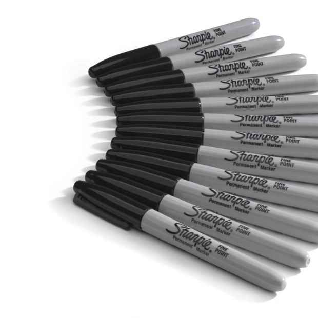 12 Pack Sharpie Fine Point Permanent Markers - Black