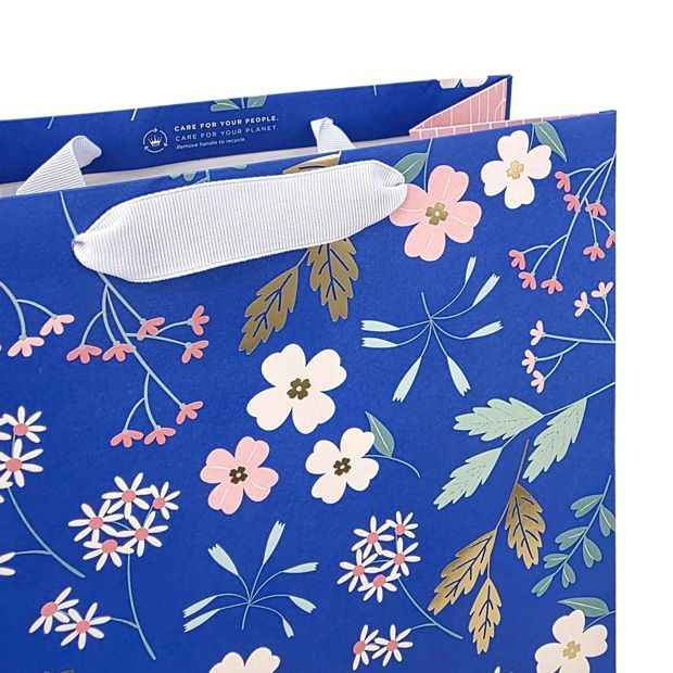 Hallmark Fem Florals Gift Bag - Large