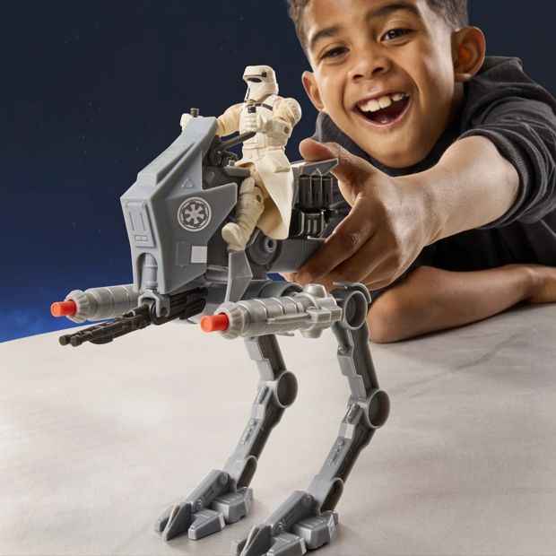 Star Wars Action Verse the Mandalorian and Grogu AT-RT and Imperial Driver Playset
