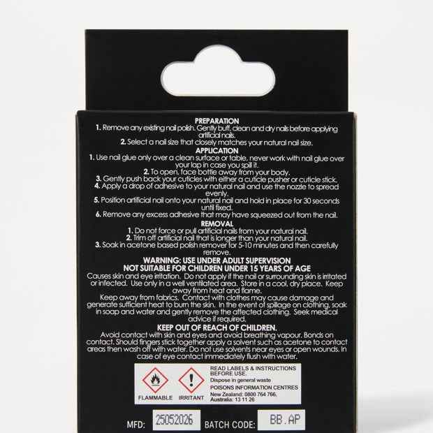 OXX Beauty 24 Pack Artificial Nails with Adhesive, Almond Shape - 3D Teddy