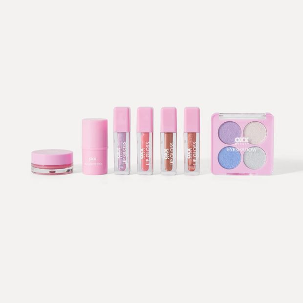 OXX Beauty 44 Piece Lucky Heart Cosmetic Gift Set