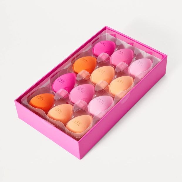 OXX Beauty Age Your Glow 12 Days of Beauty Blenders
