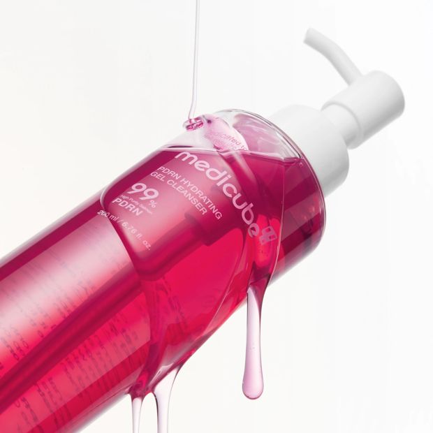 Medicube PDRN Hydrating Gel Cleanser 200ml - 99% High Purity Salmon PDRN