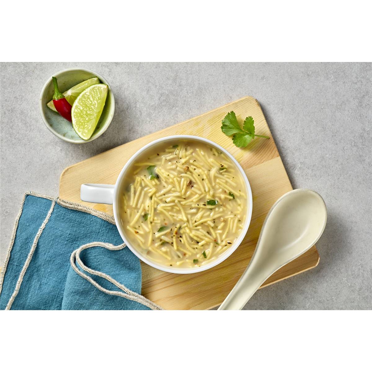 Trident Thai Style Creamy Tom Kha Instant Soup with Noodles 60g