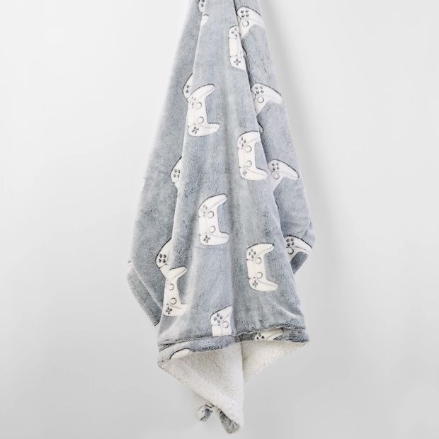 Vintage Gaming Kids Super Soft Throw