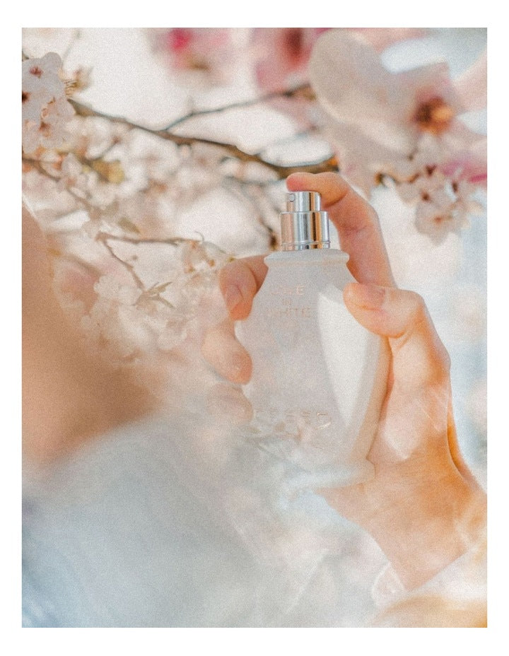 Love in White Eau de Parfum 75ml