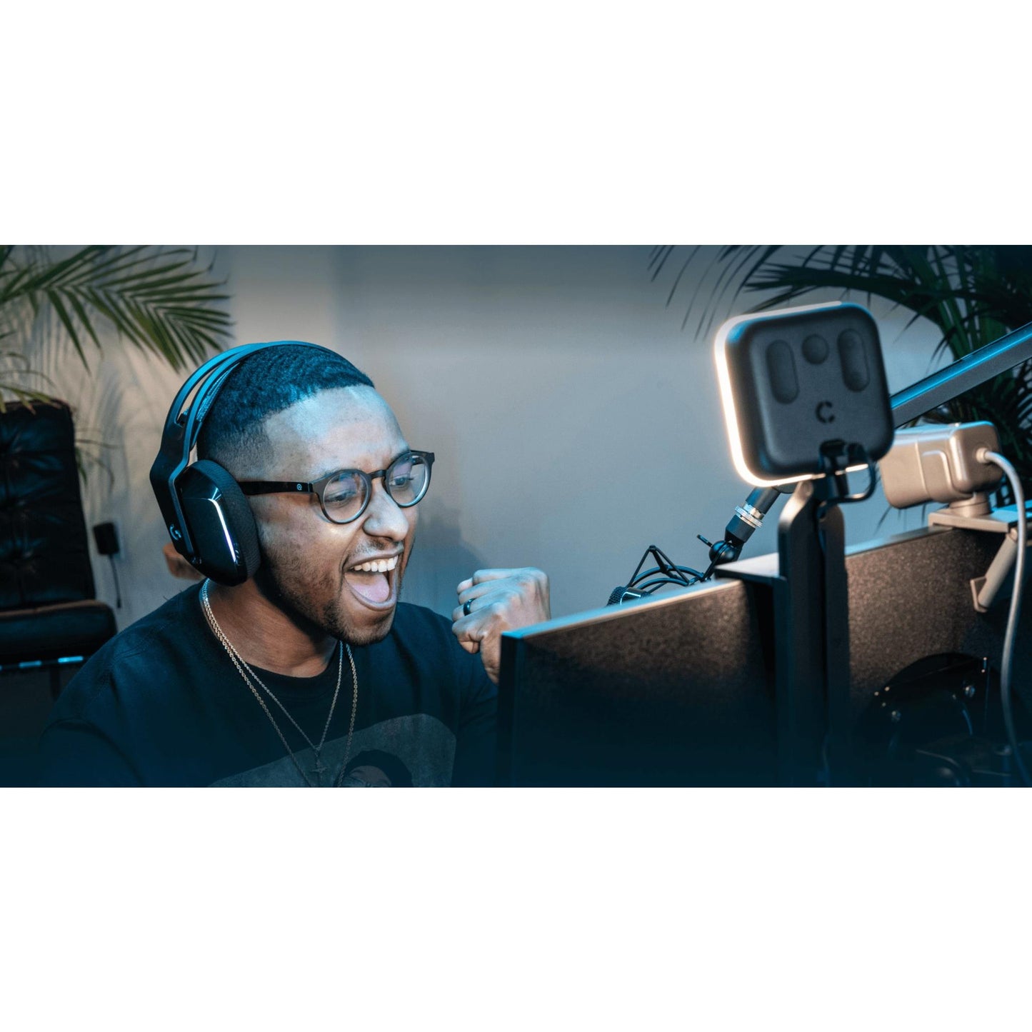 Logitech Litra Glow Premium Streaming Light