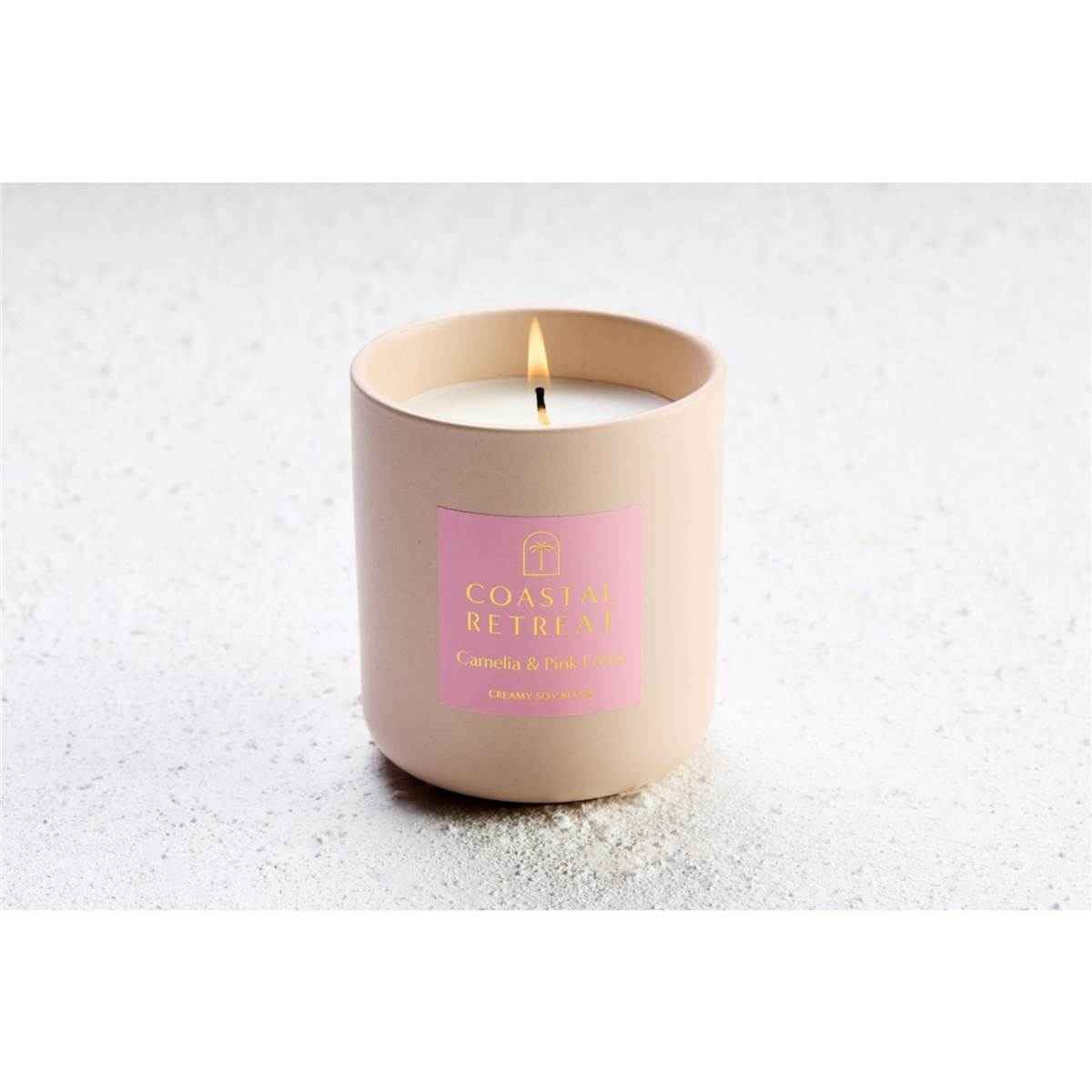 Coastal Retreat Soy Blend Luxury Candle Camelia & Pink Lotus 250g