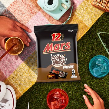 Mars Cookie Dough Chocolate Snack & Party Bag 192g