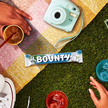 Bounty Chocolate Bar 50g