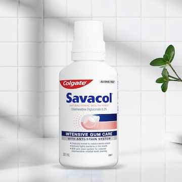 Colgate Savacol Mouth Wash Anti Stain Antibacterial Mint Rinse 300mL