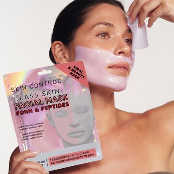Skin Control Glass Skin Face Mask PDRN & Peptides each