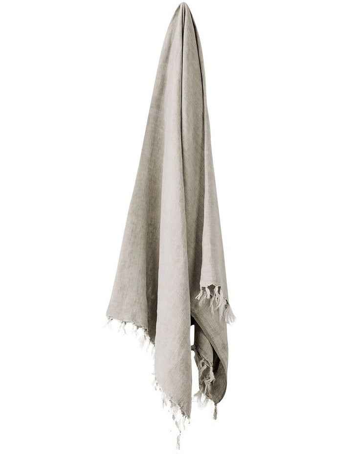 Vintage Linen Fringe Throw in Natural