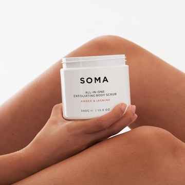 Soma All-in-One Exfoliating Body Scrub Amber & Jasmine 390g