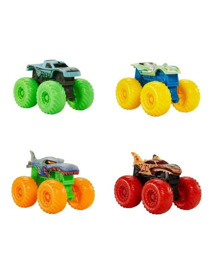 Monster Trucks Colour Reveal Water Blaster Assortment