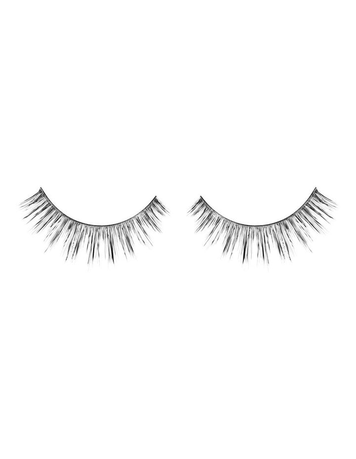 Look Real Faux Glamour Lashes