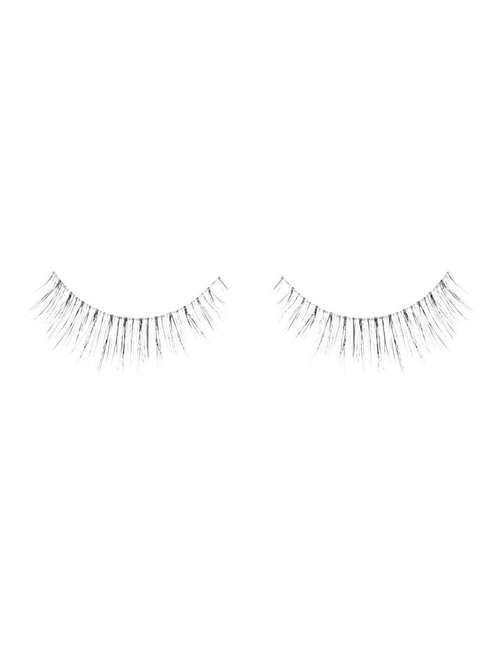 Look Real Faux Natural Lashes