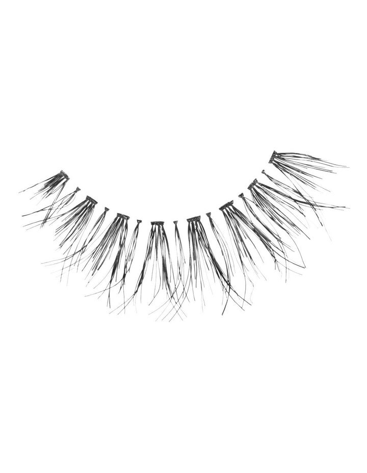Look Real Faux Natural Lashes