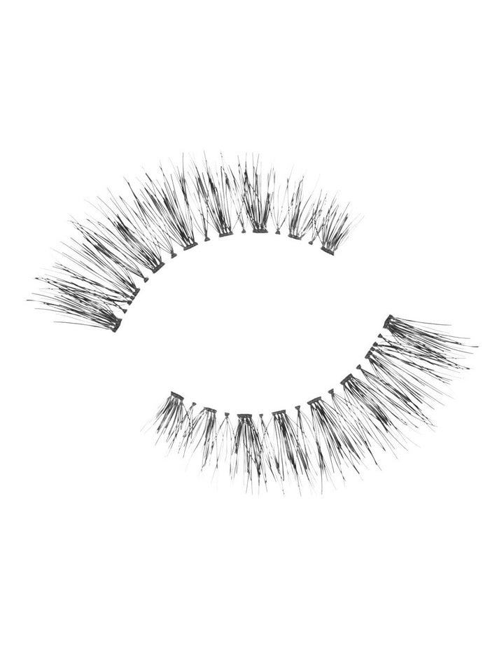 Look Real Faux Natural Lashes