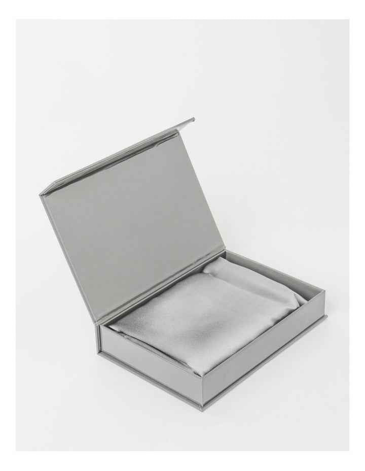 Luxe Silk Pillowcase in Silver