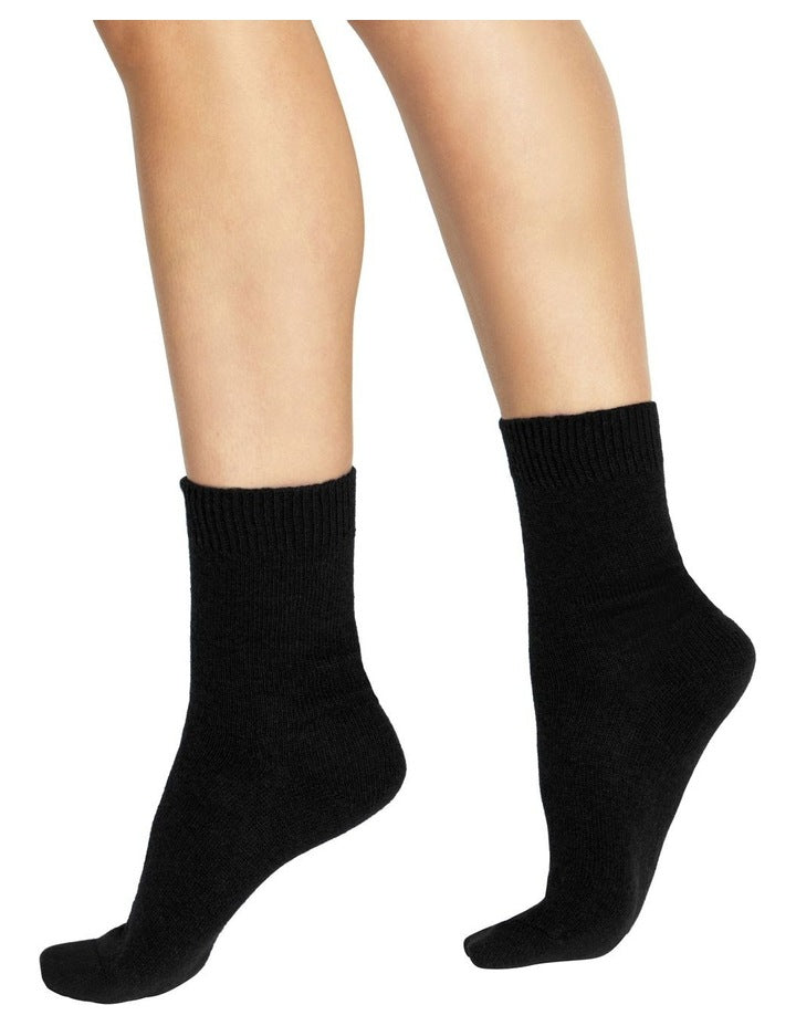 Rib Midi Length Socks in Nero