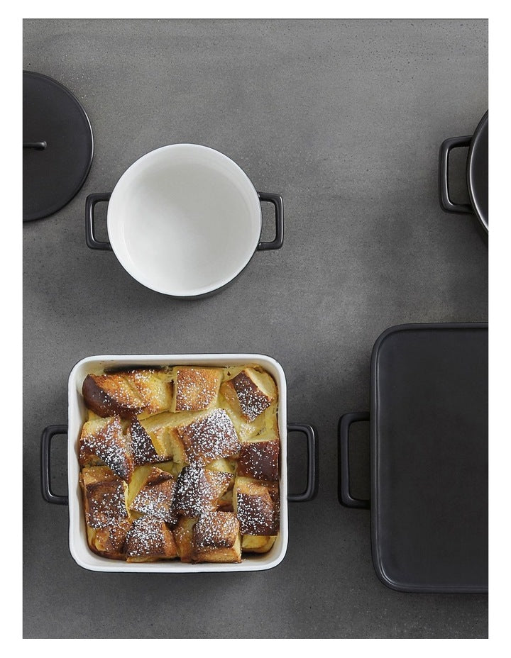 Epicurious Lasagne Dish 36x24.5x7.5cm Gift Boxed in Black