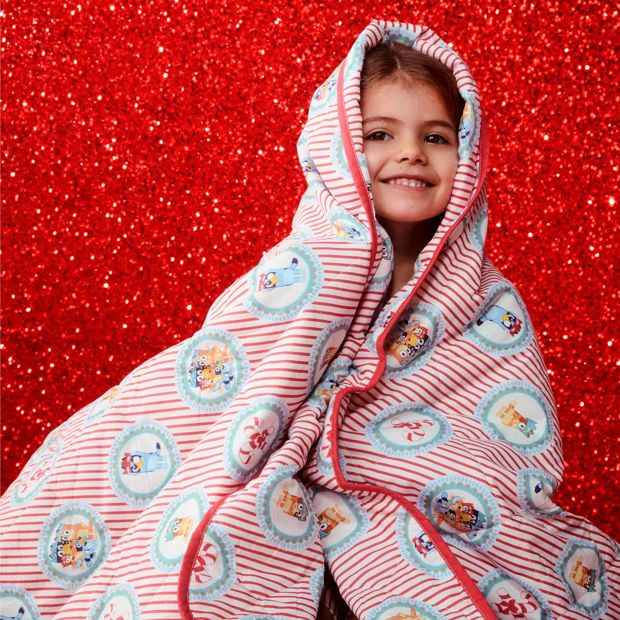 Bluey Christmas Coverlet