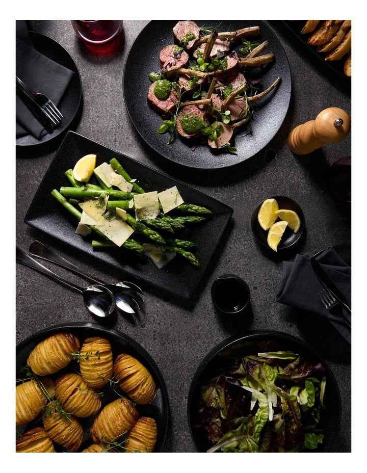 Caviar Show Plate 28cm in Black