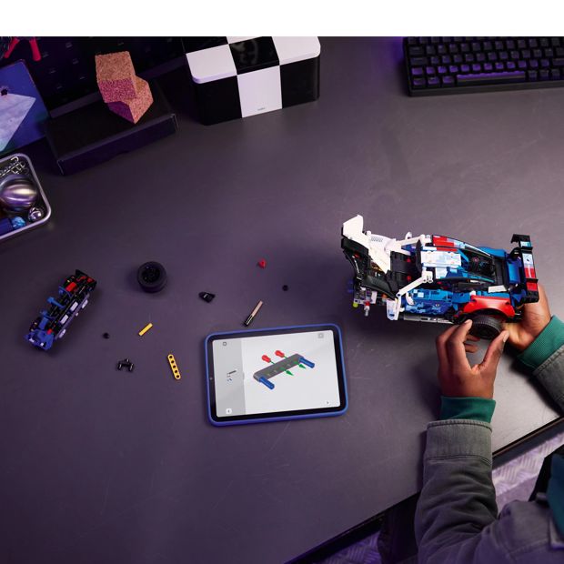 LEGO Technic BMW M4 GT3 EVO Race Car 42226
