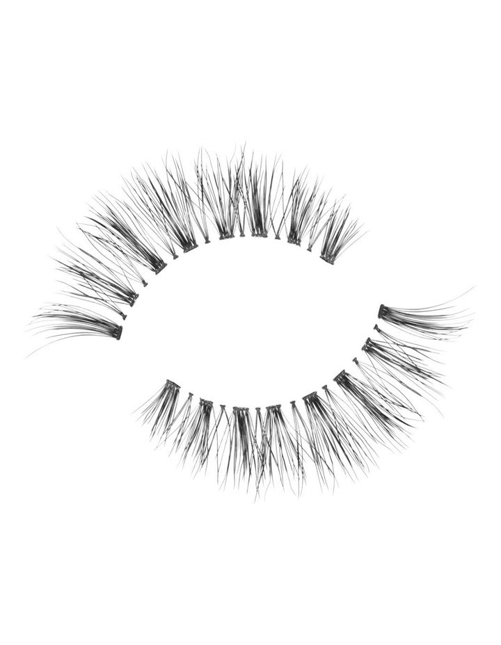 Look Real Faux Dramatic Lashes