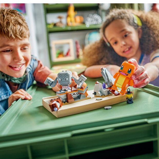 LEGO® Pokemon SMART Play: Charmander and Geodude's Cavern Clash 72157