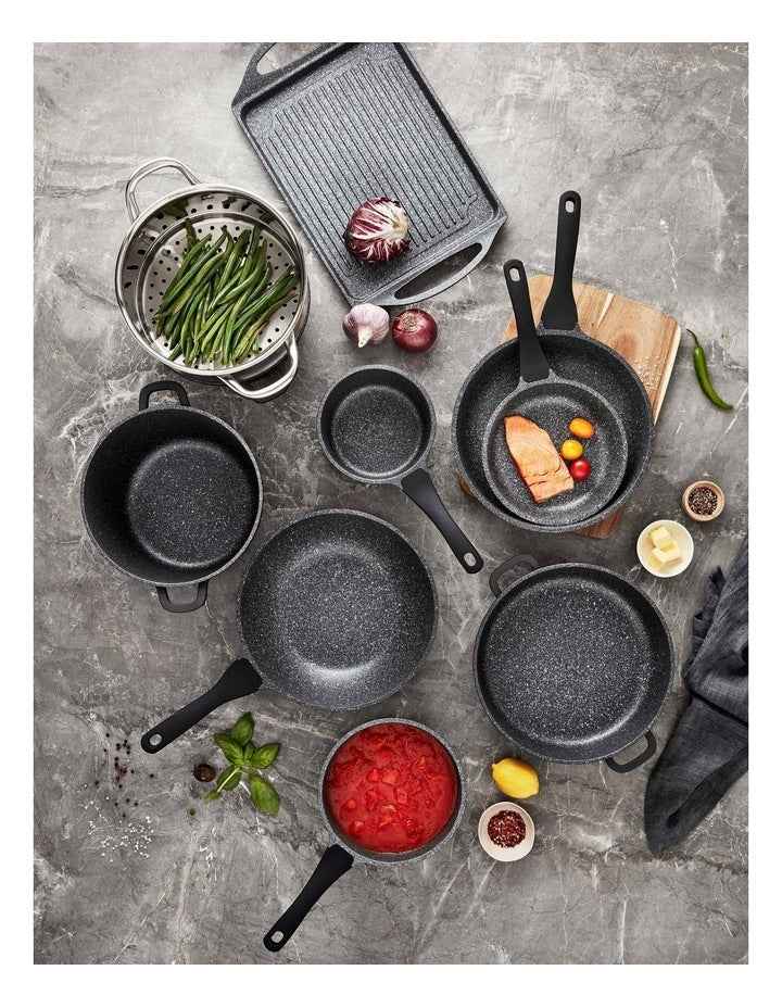 Classic Non-Stick 10 Piece Cookset in Black