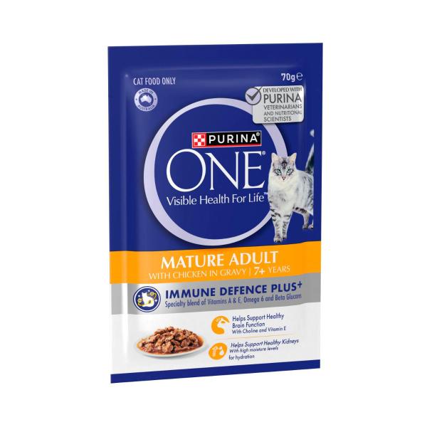 One Mature 7+ Cat Food With Chicken Pouch