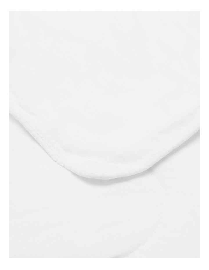Cotton Collection All Seasons Quilt in White