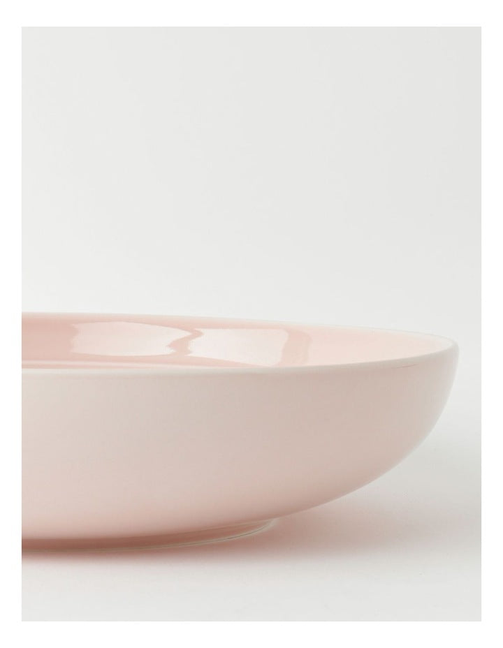 Avenue Shallow Serving Bowl in Pink