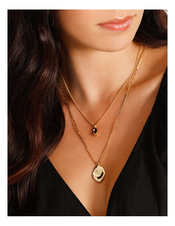 Delicate Layered Necklace in Gold
