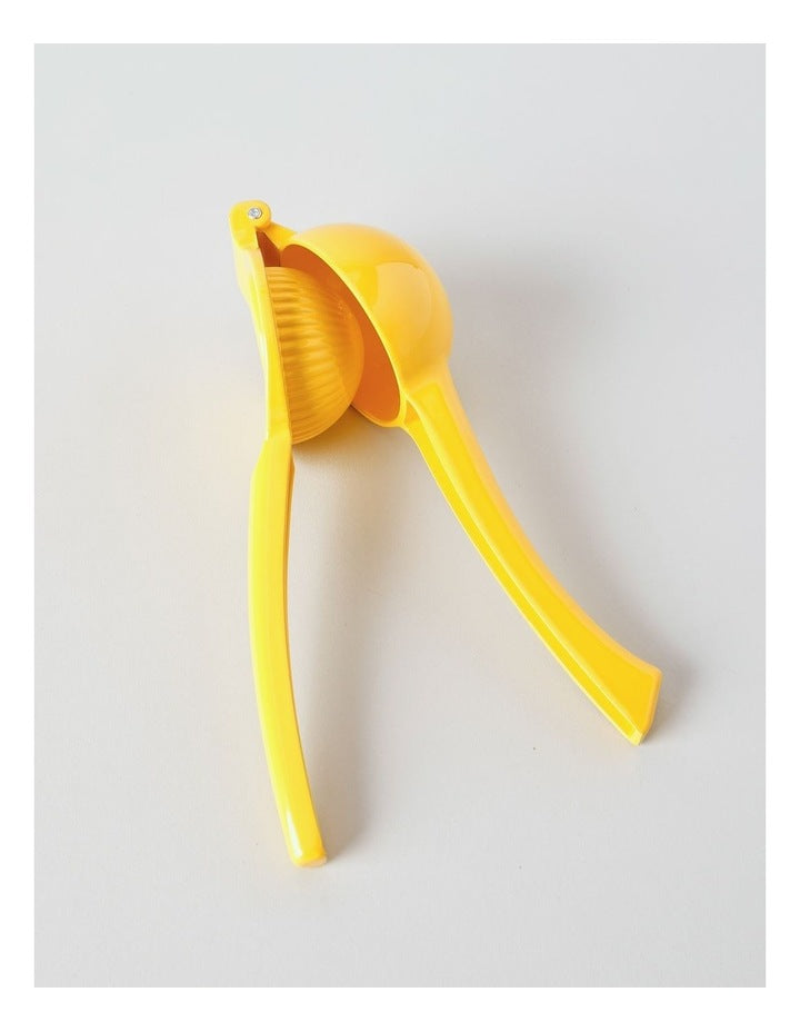Lemon Squeezer in Yellow