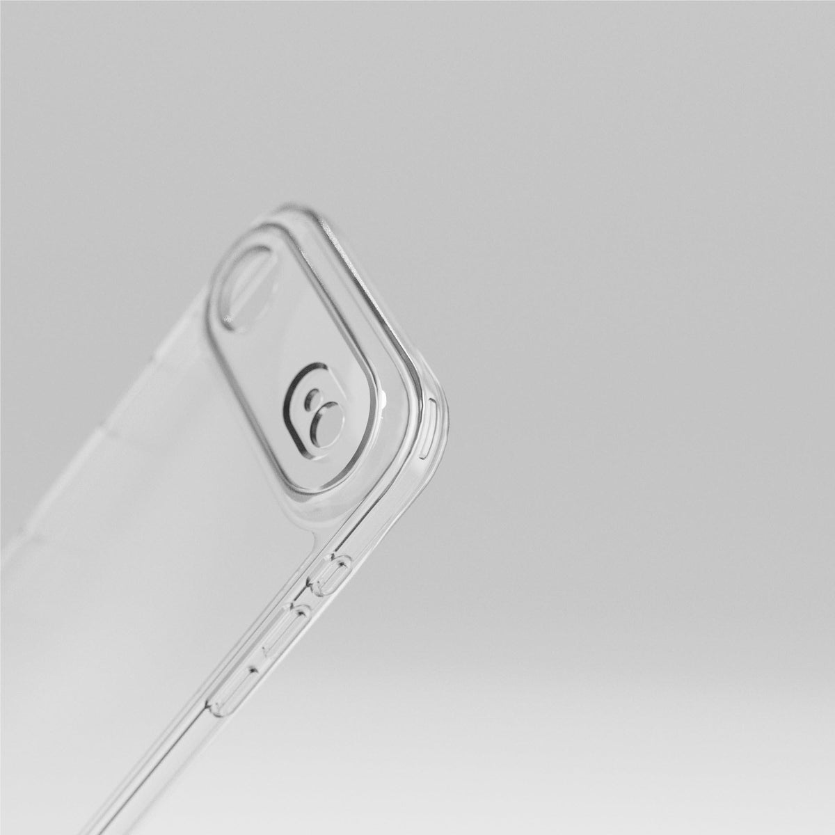Cygnett AeroShield Clear Case
