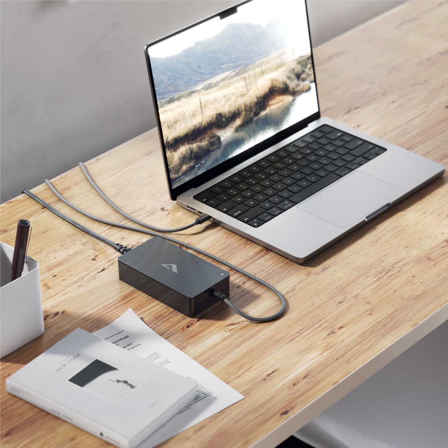 ALOGIC 140W Rapid Power USB-C GaN Charger (Black)
