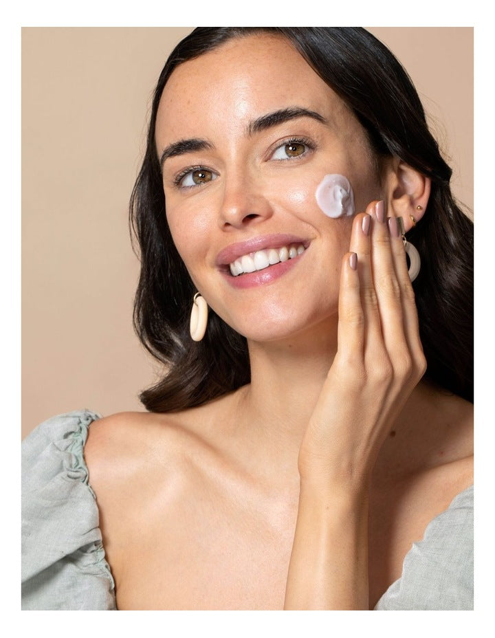 Ageless Replenishing Cream Cleanser 100g