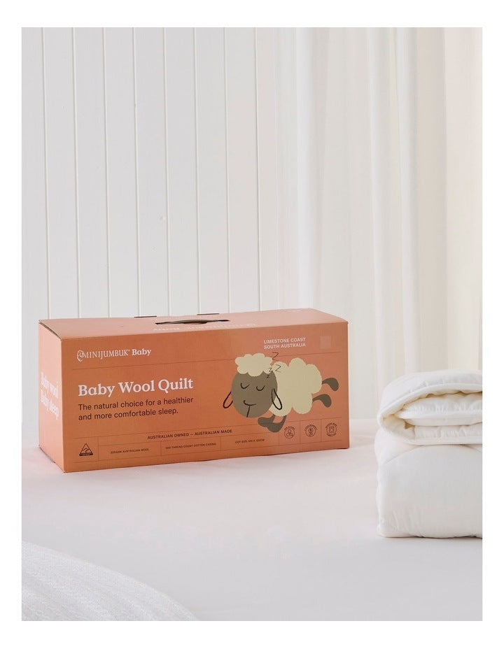 Baby Wool Quilt Cot in White