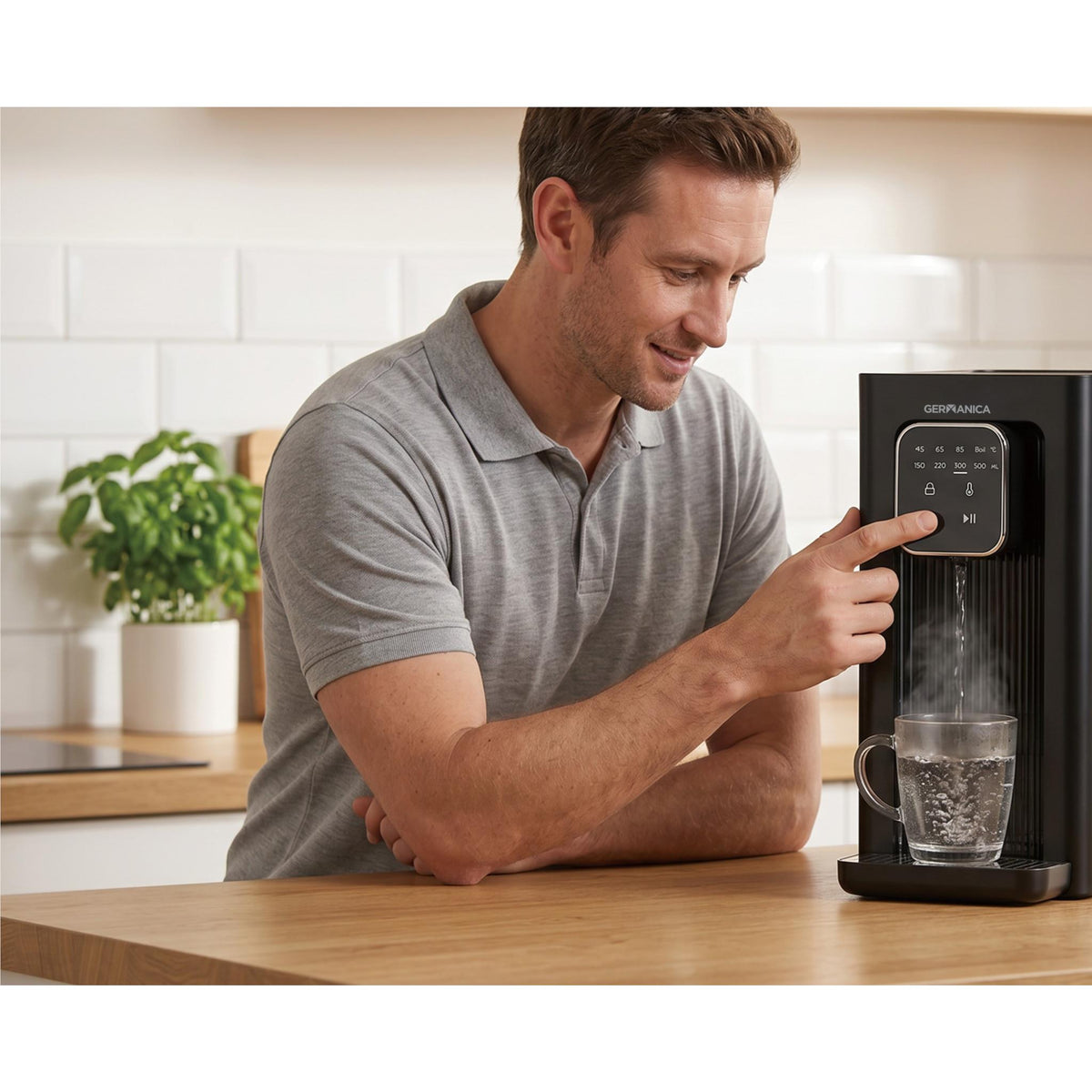 Germanica 2.5L Hot Water Dispenser