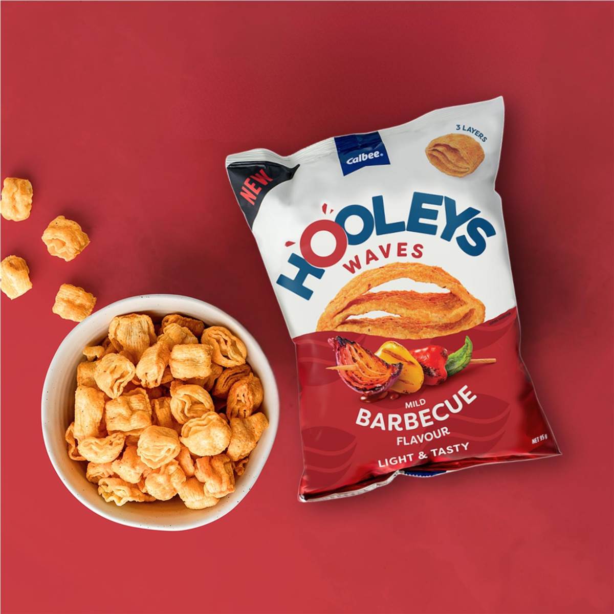 Calbee Hooleys Waves Mild Barbecue Flavour 95g