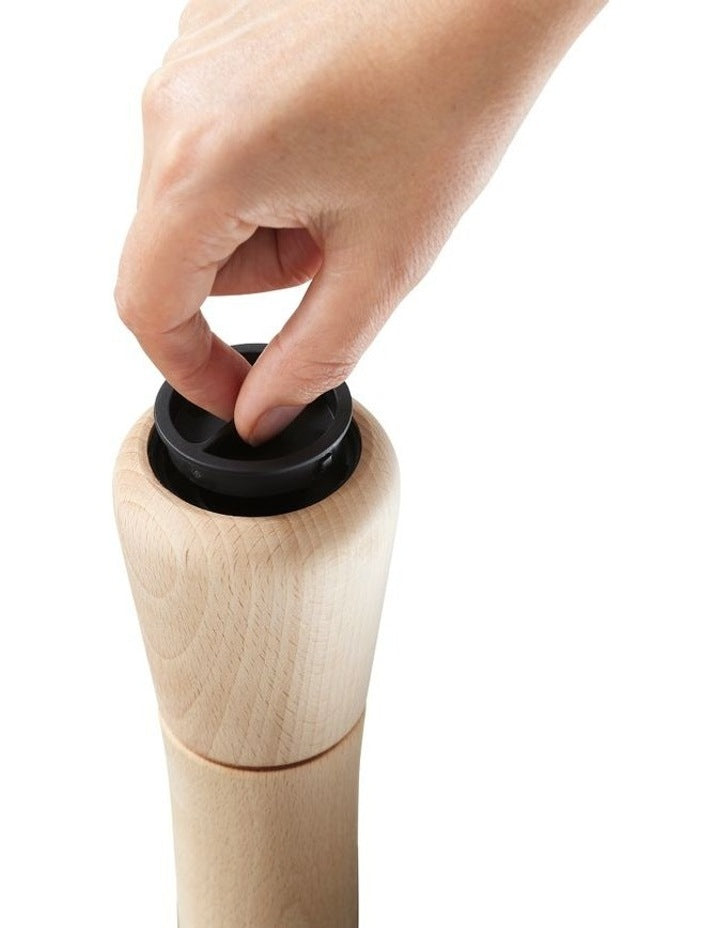 Milltop Wood No-Spill Pepper Mill in Beech