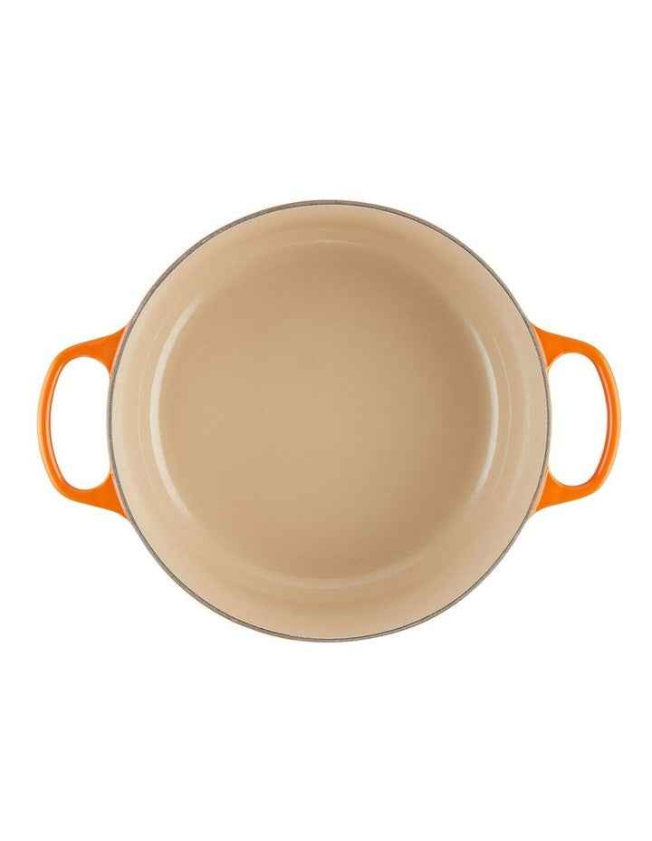 Signature Round Casserole 28cm/6.7Lt in Volcanic