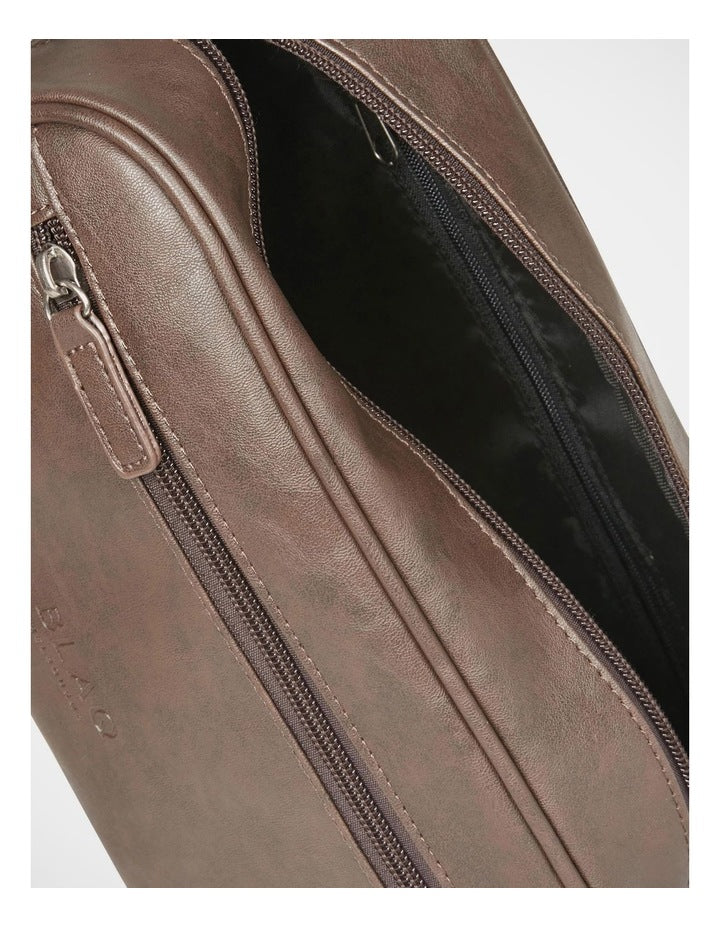 Toiletry Bag in Brown