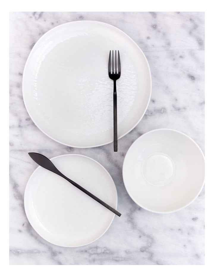 Shell New Bone China 12 Piece Dinner Set in White