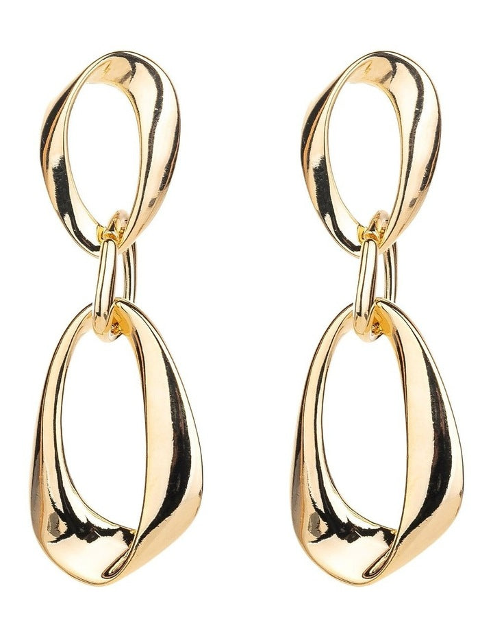 Chain Drop Earrings in Gold